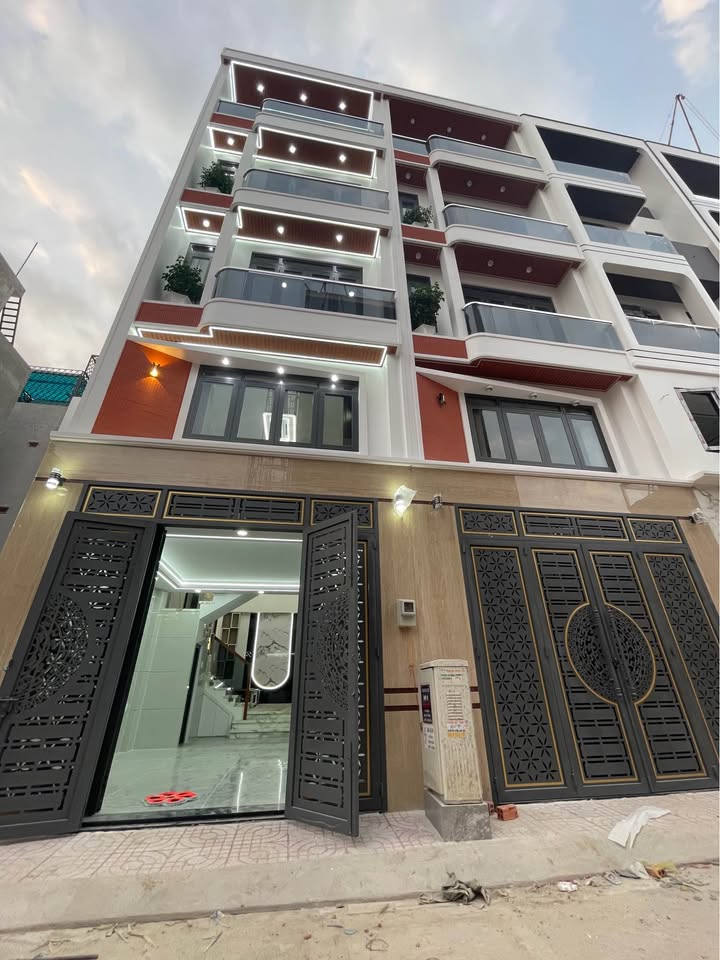 Nhà phố mới xây 5 tầng tại Bình Tân 52m² giá 6.5 tỷ - Full nội thất cao cấp!