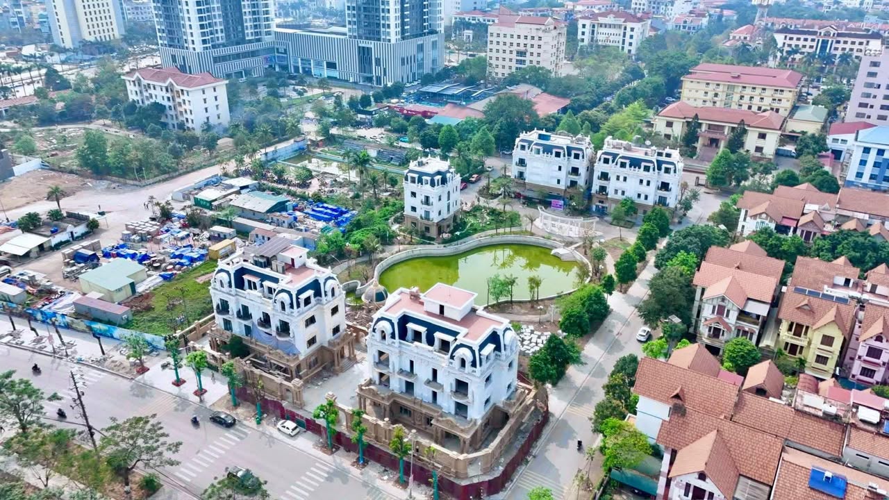 Nhà Đại Hoàng Long - Hàn Thuyên 87m² giá 15 tỷ - Khu vực tiện ích đỉnh cao!