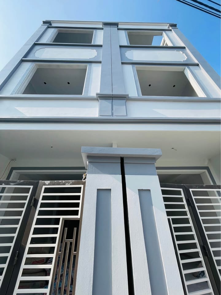 Nhà 3 tầng ngõ ô tô Trần Lãm, TP Thái Bình, 46m² giá 2.8 tỷ - Sẵn sàng vào ở!