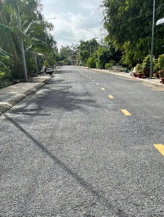 Đất nền Tân Hồng 105m² giá 550 triệu - Vị trí đắc địa tại Sa Rài!