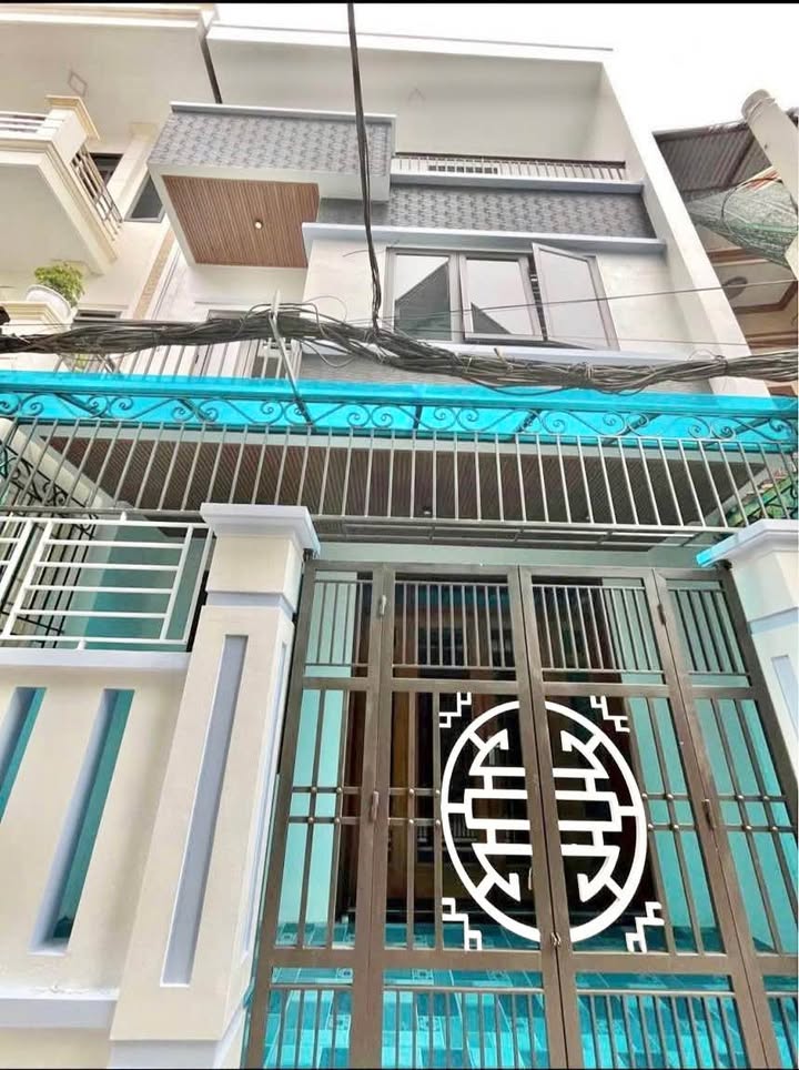 Nhà 3.5 tầng Đường Kênh, 79m² giá 3.6 tỷ - Ô tô vào tận nhà!