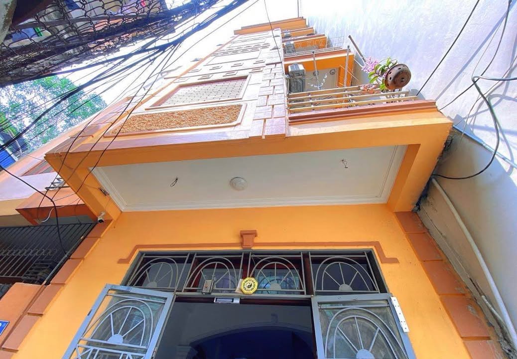 Nhà riêng Cầu Giấy 48m² giá 13 tỷ - Thiết kế hiện đại, sẵn sàng ở ngay!