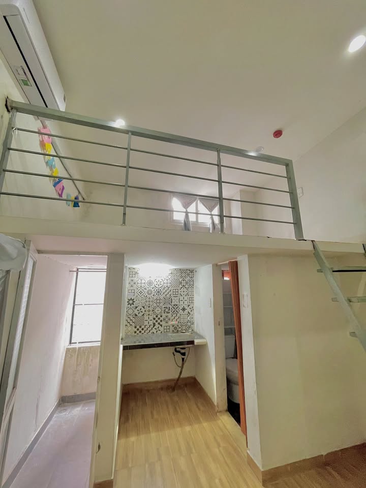 Phòng trọ Đinh Tiên Hoàng 23m² giá 3.5 triệu - Sẵn sàng cho thuê ngay!