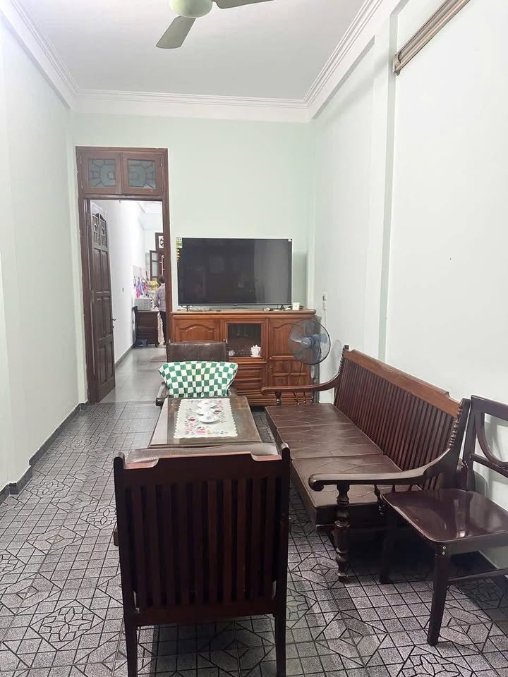 Nhà phố Thịnh Quang Đống Đa 52m² giá 13 tỷ - Ô tô đỗ cửa, kinh doanh lý tưởng!