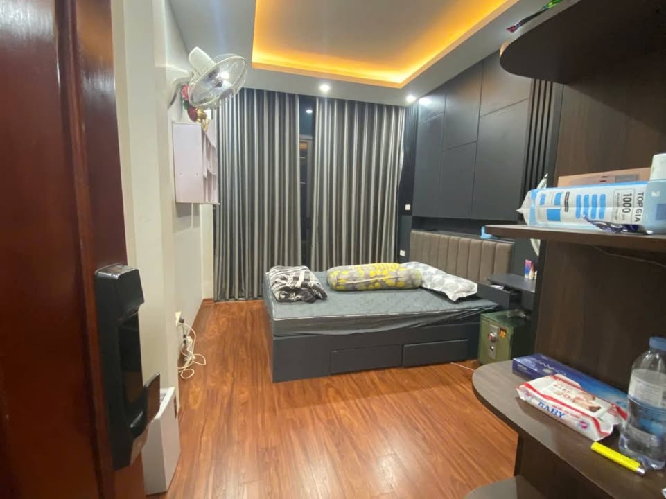 Nhà Tứ Liên - Tây Hồ 28m² giá 7.3 tỷ - Đầu tư sinh lời ngay!