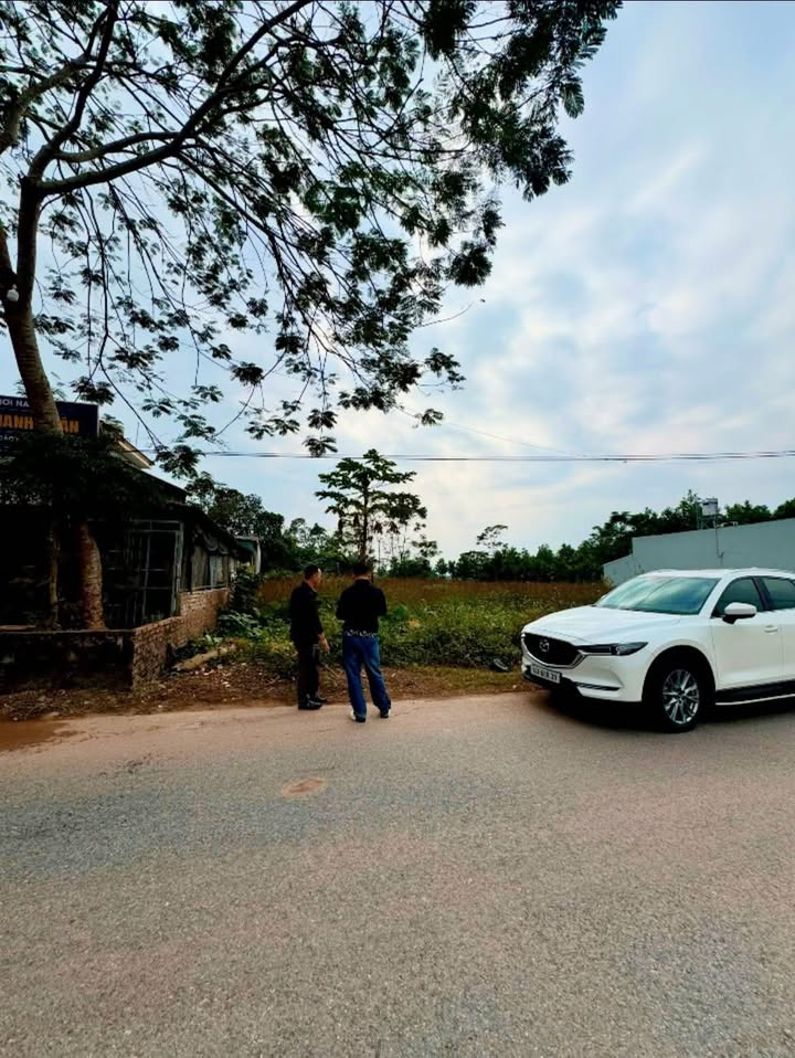 Đất nền thôn 7 Quảng Long 175m² giá 1.2 tỷ - Vị trí đắc địa kết nối KCN!