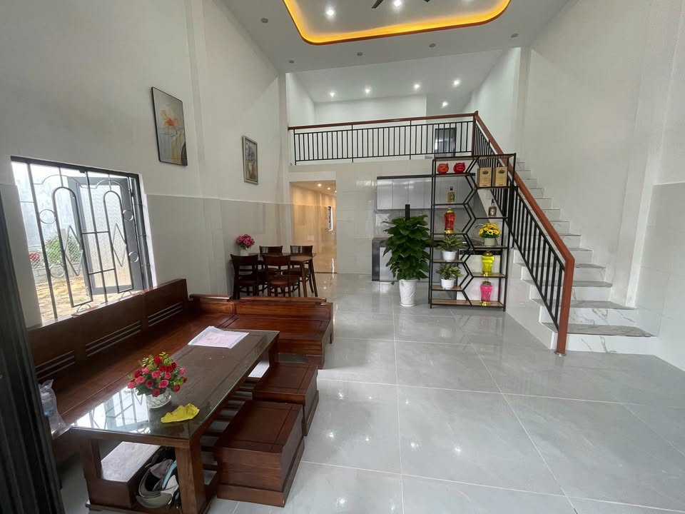 Nhà riêng Hòa Xuân, Cẩm Lệ 190m² giá 3.45 tỷ - Chủ bán gấp, tặng lô đất bên cạnh!