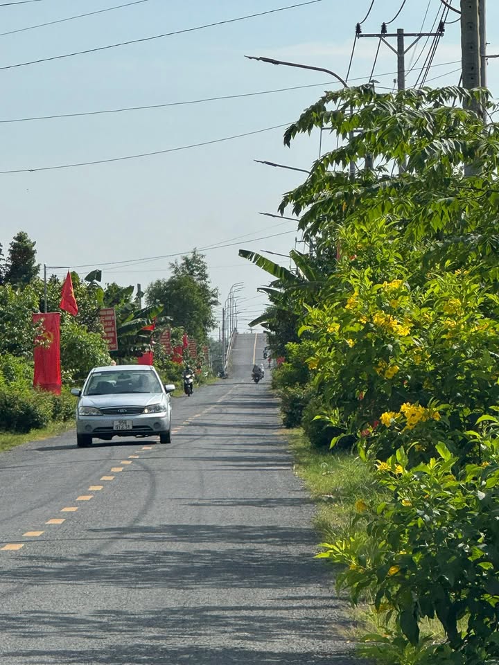 Đất thổ cư 3500m² gần xã Phú Hữu, giá 2.7 tỷ - Cơ hội đầu tư sinh lời!