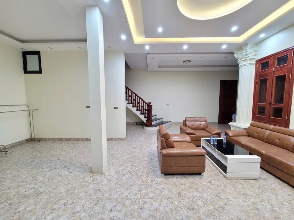 Biệt Thự cho thuê tại Bắc Ninh, 300m² giá 30 triệu - Khu phố yên tĩnh, thuận tiện làm văn phòng