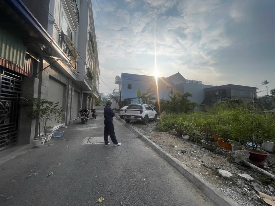 Đất nền Phù Liễn, Kiến An 74m² giá 1 tỷ - Nằm gần chợ và trường học!