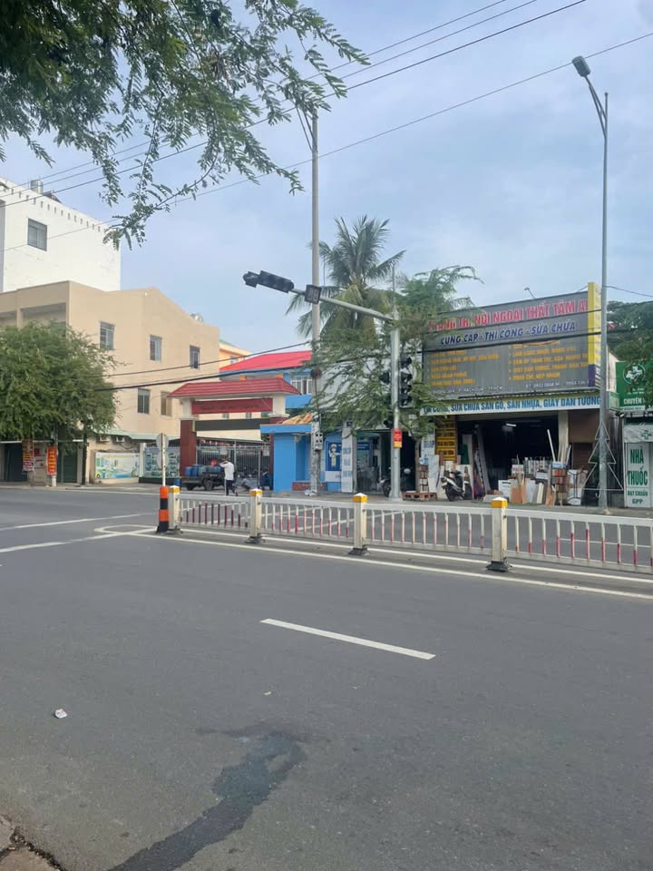 Nhà mặt tiền đường 30/4, phường Rạch Dừa, 67m² giá 6.9 tỷ - Phù hợp kinh doanh, cho thuê!