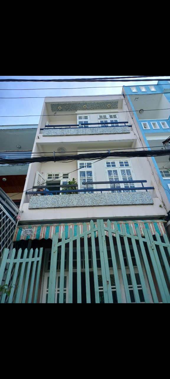 Nhà 3 tầng Tôn Thất Tùng, 110m² giá 9 tỷ - Dòng tiền 20 triệu/tháng!