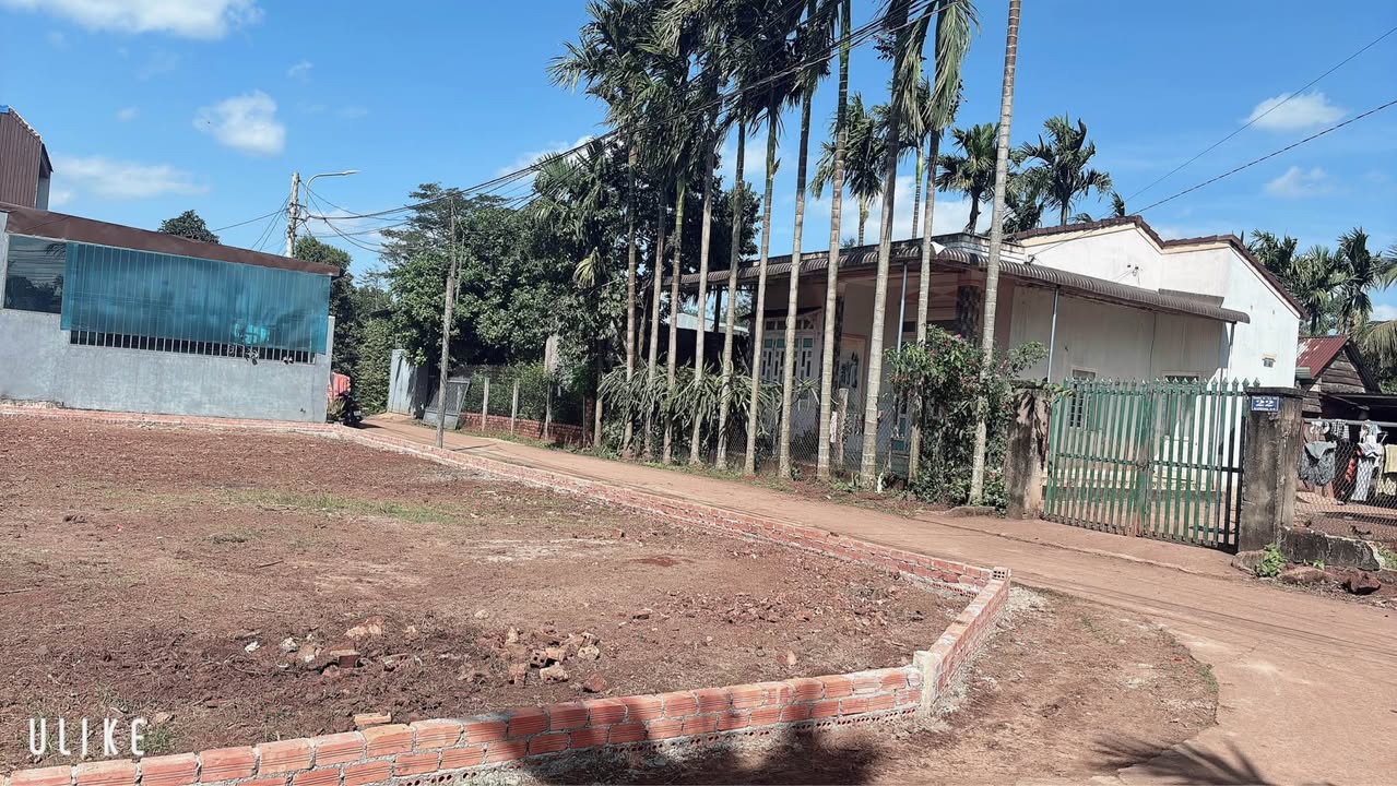 Đất lô góc 2 mặt tiền Tân An 200m² giá chỉ 1.8 tỷ - Tiềm năng đầu tư cao!