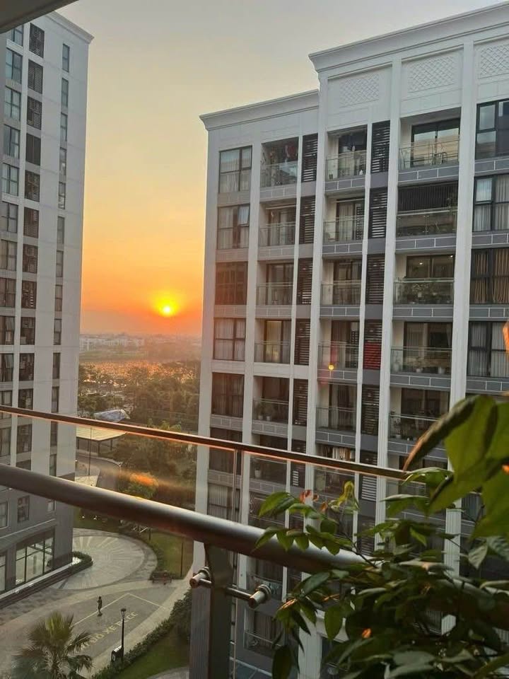 Căn hộ Vinhomes Symphony Long Biên 65m² giá 8 tỷ - Tặng nội thất cao cấp!