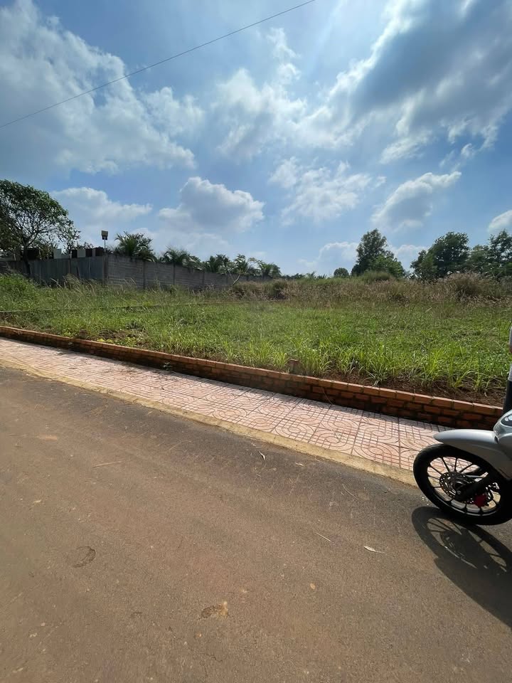 Đất nền thổ cư xã Đông Hoà 115m² giá 850 triệu - Sổ đỏ chính chủ sẵn sàng giao dịch!