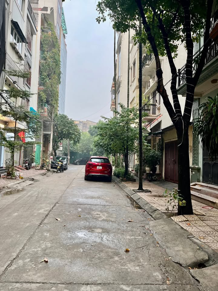 Nhà nguyên căn Ngõ 106 Hoàng Quốc Việt - Thích hợp làm văn phòng hoặc kho