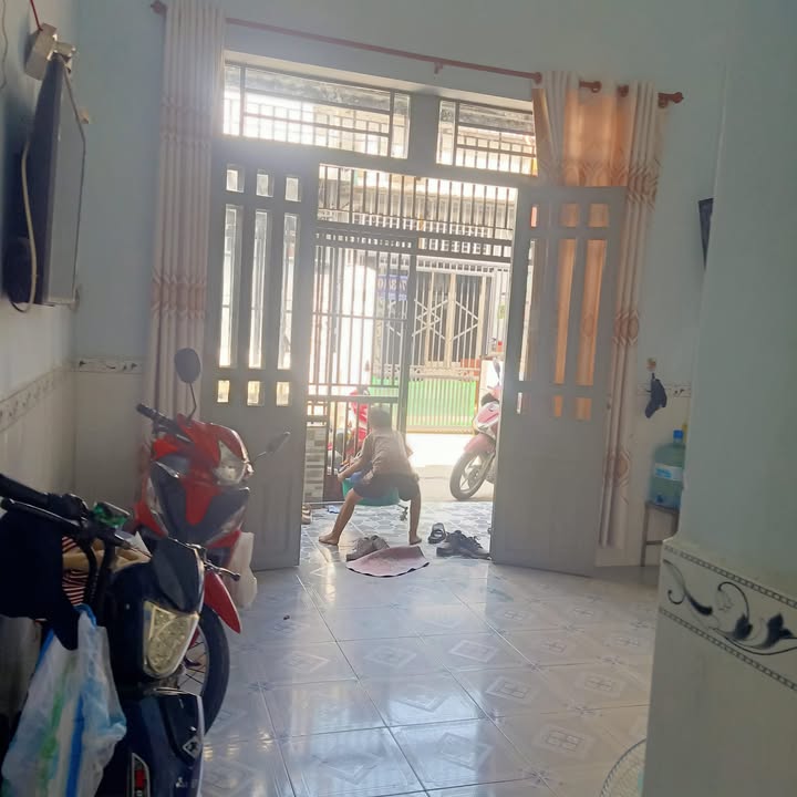 Nhà cấp 4 Tân Phú 52m² giá 1 tỷ - Cơ hội sở hữu ngay!