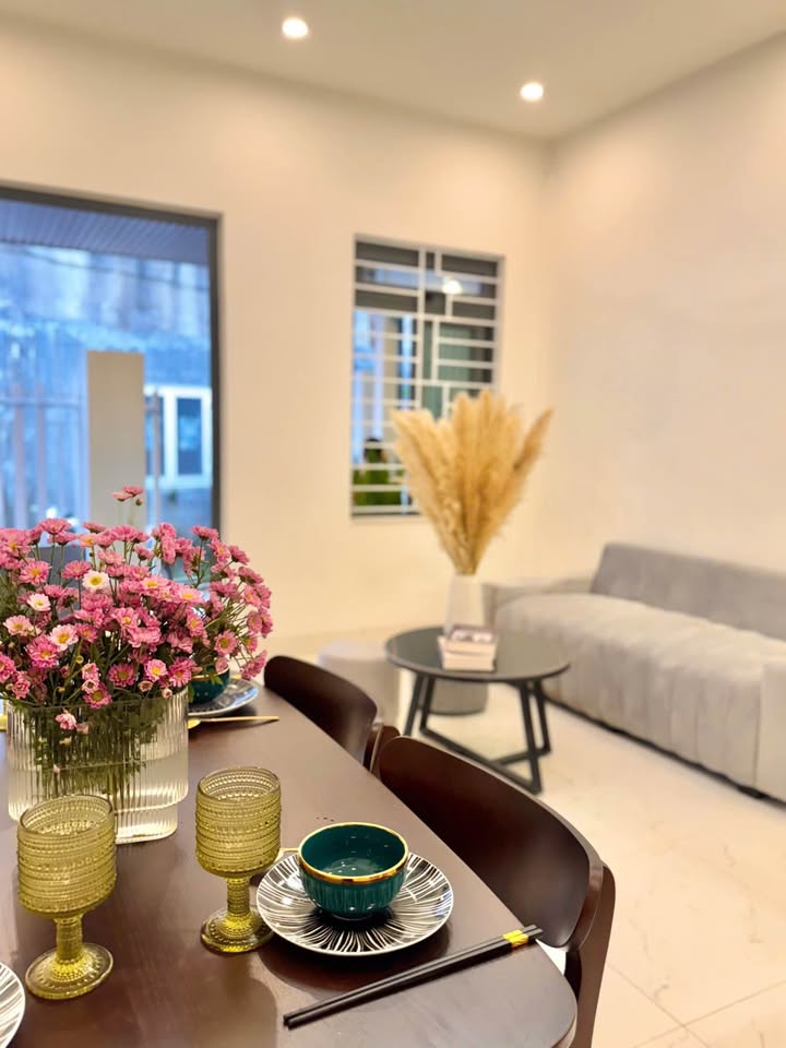 Nhà đẹp k44 Duy Tân, An Cựu, 56m² giá 1.79 tỷ - Full nội thất sang trọng!