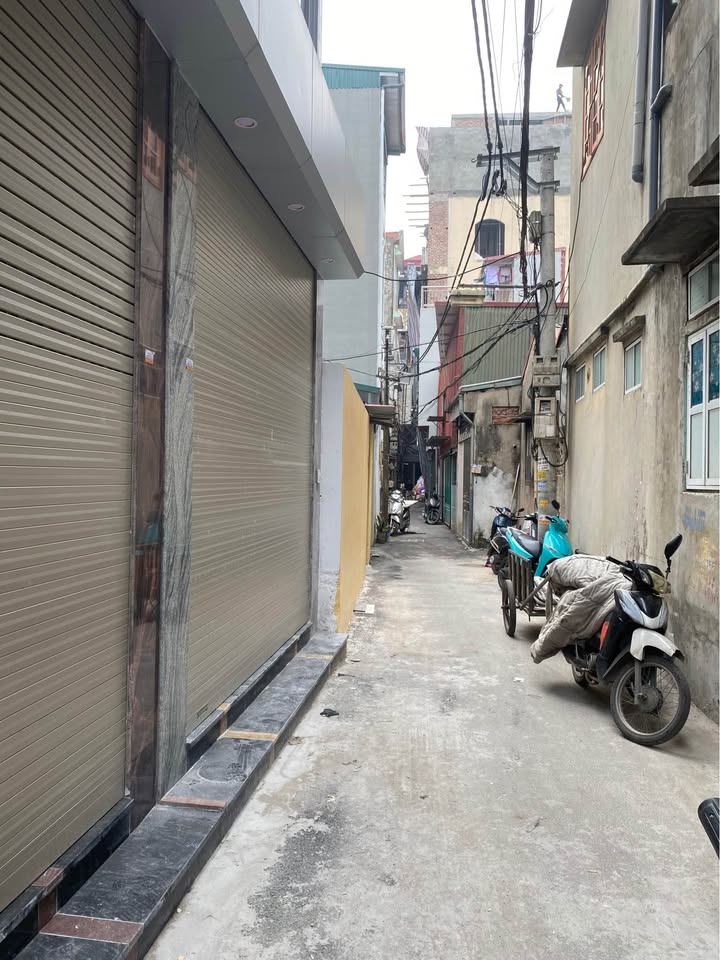 Đất Tặng Nhà C4 Tại Tứ Hiệp, Thanh Trì 48m² Giá 8 Tỷ - Vị Trí Đầu Tư Đẹp!