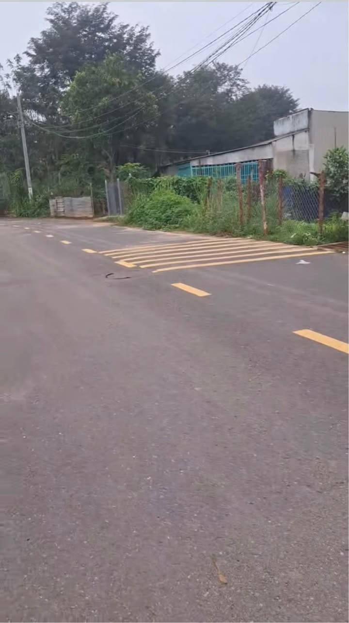 Đất nền Uyên Hưng 150m² giá 1 tỷ - Sổ hồng chính chủ, bớt lộc nhẹ!