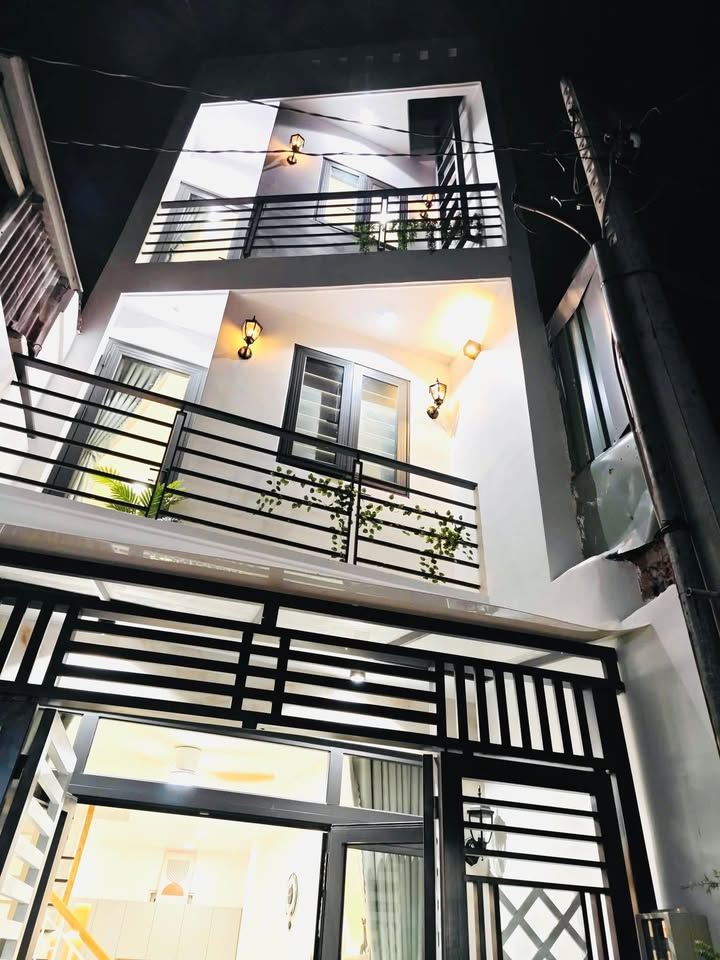 Nhà phố Lê Đức Thọ, Gò Vấp 27m² giá 3.65 tỷ - Kiến trúc BTCT vững chắc, gần Lotte Mart!