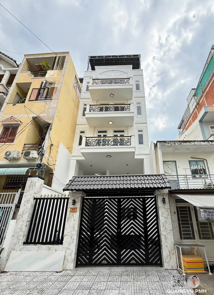 Bán tòa CHDV mặt tiền đường Số 49, Tân Quy, Quận 7 - Thu nhập 100 triệu/tháng!