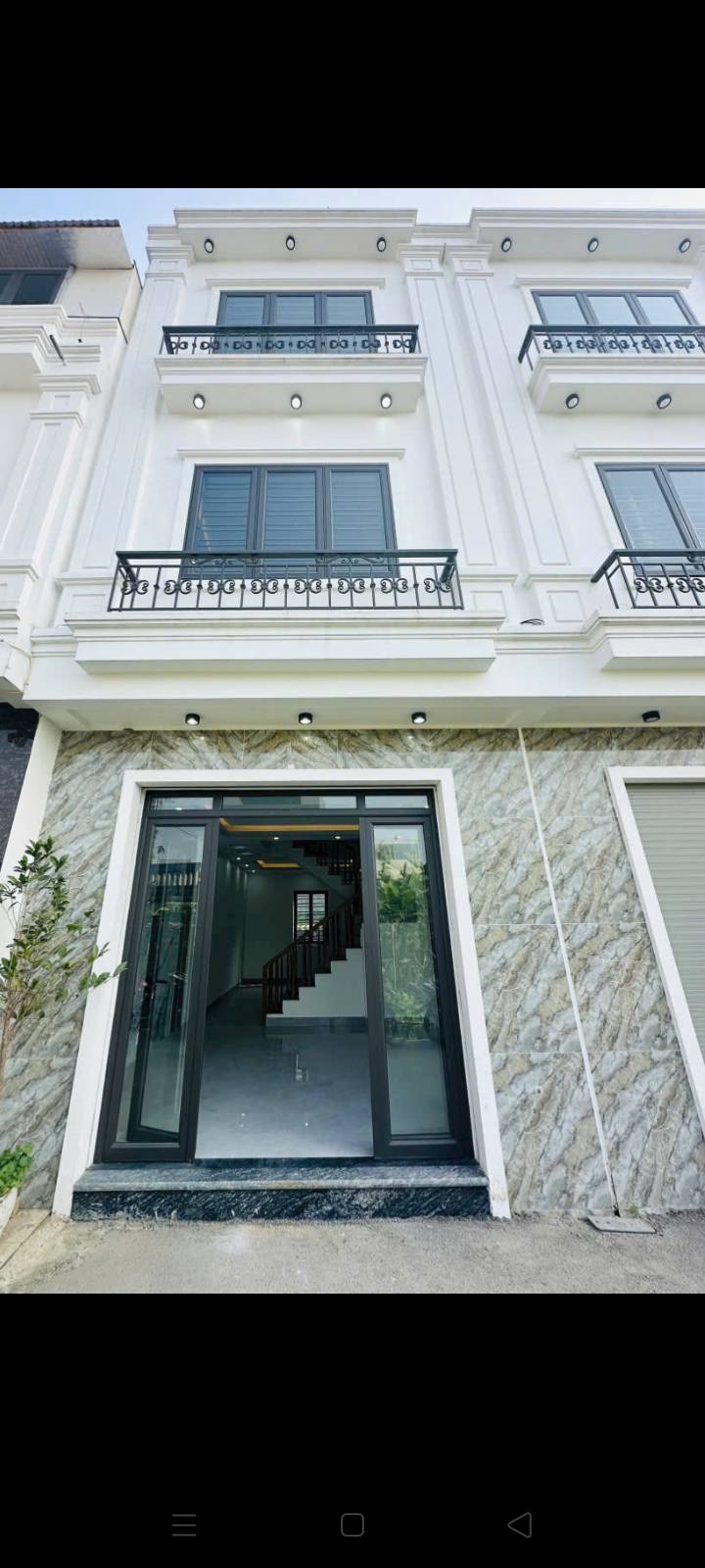 Nhà 3 tầng tại Tổ 7 Thị Trấn An Dương 43m² giá 2.2 tỷ - Ô tô đỗ cửa ngay!