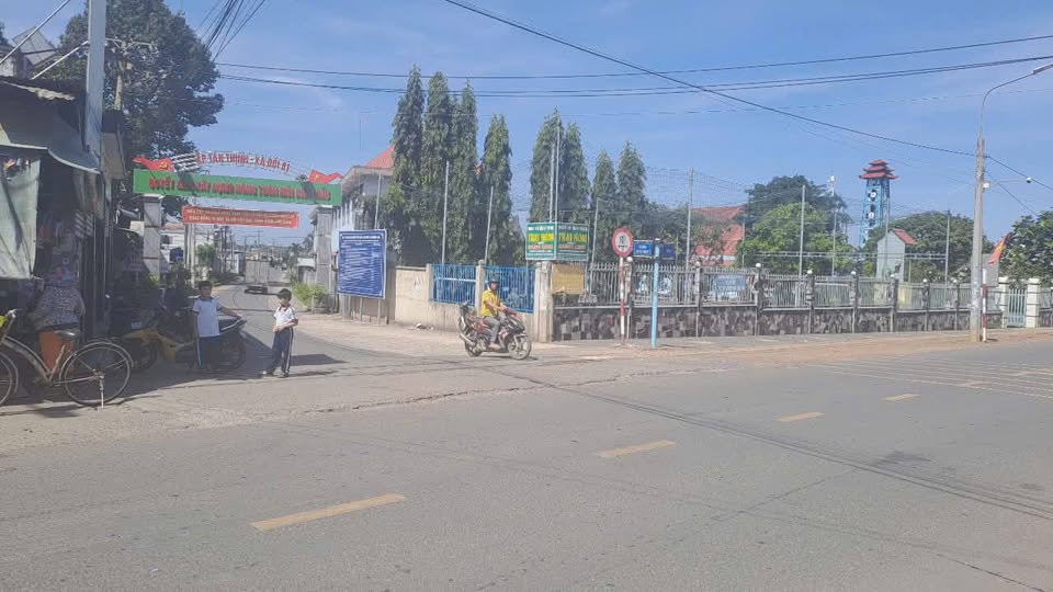 Đất thổ cư An Viễn, Trảng Bom 306m² chỉ 1.7 tỷ - Mặt tiền đường nhựa!