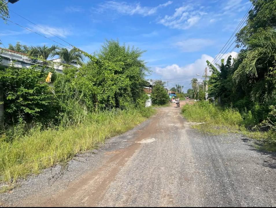 Đất nền phường Long Hoa, Tây Ninh 348m² giá 1.98 tỷ - Đầu tư sinh lời ngay!