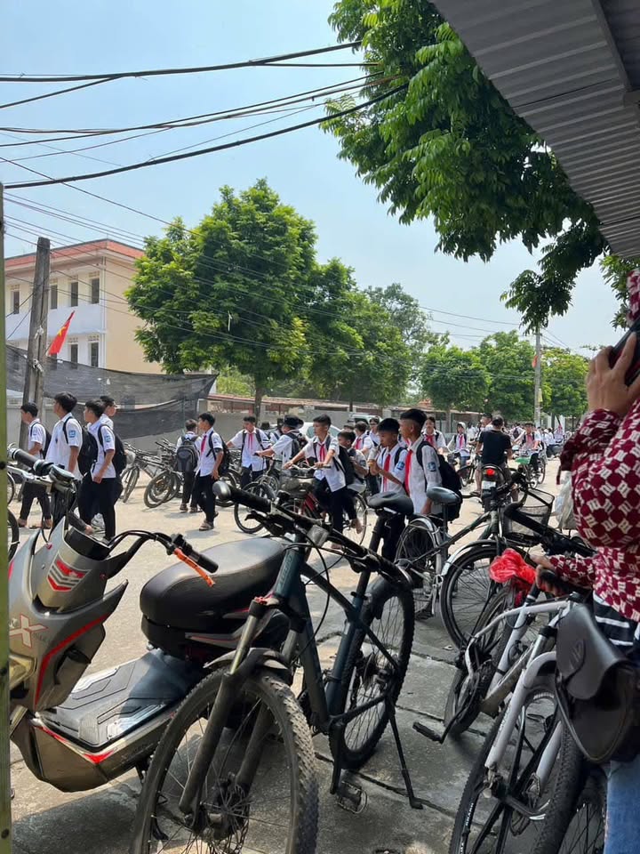 Nhà riêng Phù Khê Từ Sơn 40m² giá 1 tỷ - Sổ hồng trao tay ngay!