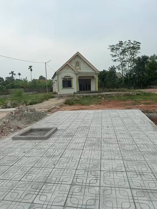 Đất thổ cư 215m² tại Hồng Tiến, Phổ Yên giá chỉ 800 triệu - Cơ hội đầu tư hấp dẫn!