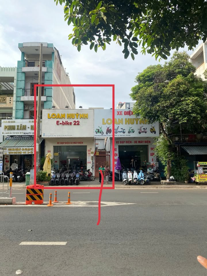 Bán nhà mặt tiền Nguyễn Sơn, Tân Phú 182.2m² - Giá chỉ 33 tỷ TL