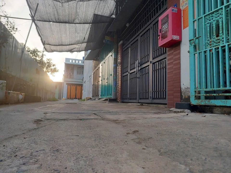 Nhà lầu trệt hẻm xe tải Bình Mỹ 56m² giá 1.4 tỷ - Thương lượng linh hoạt!