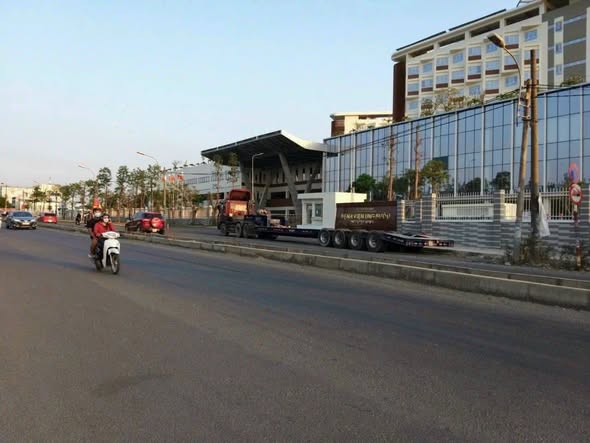 Bán gấp FrontHouse mặt tiền đường Hoàng Hữu Nam 490m² giá 60 tỷ - Đầu tư sinh lời cao!