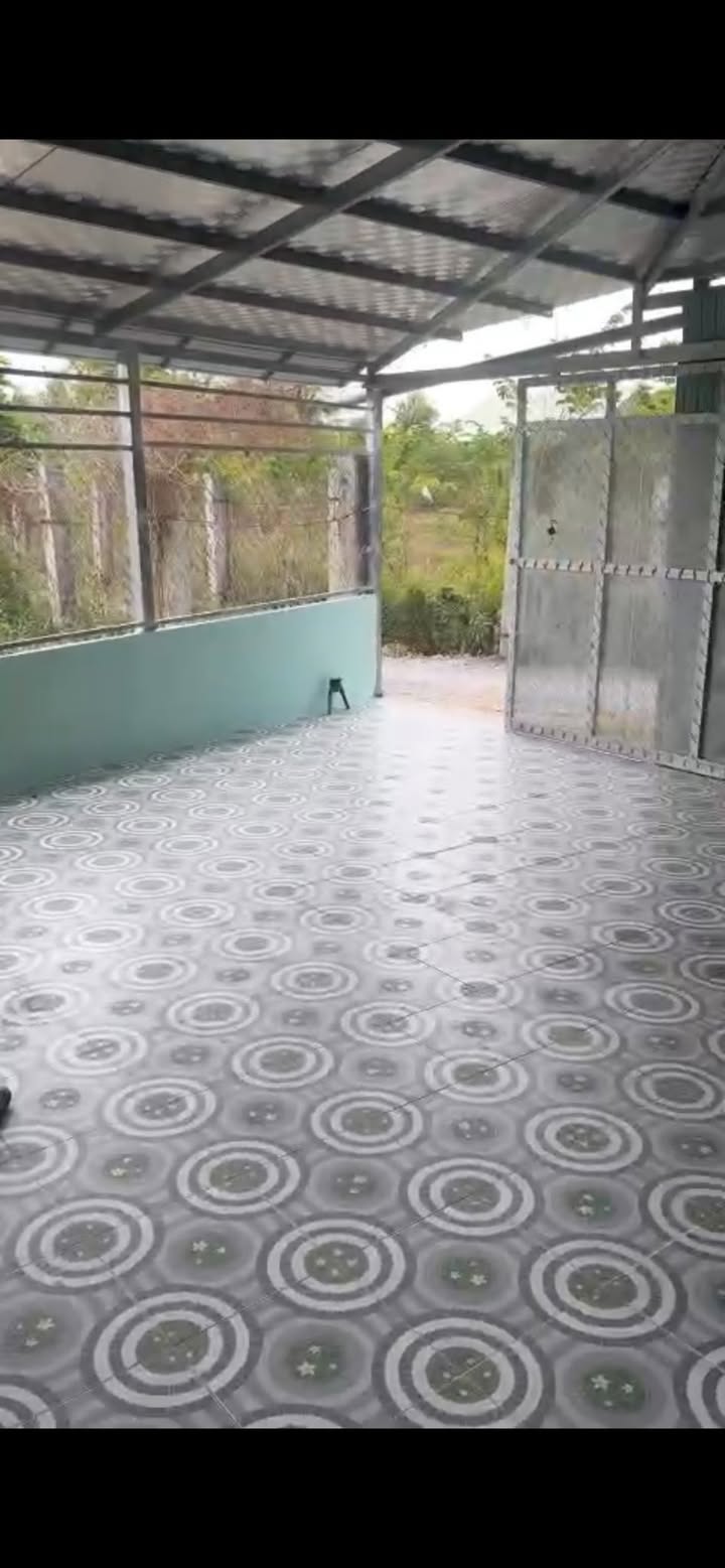 Nhà bán Long Phước, Quận 9 - 140m² giá chỉ 2 tỷ - Hẻm xe hơi tránh nhau