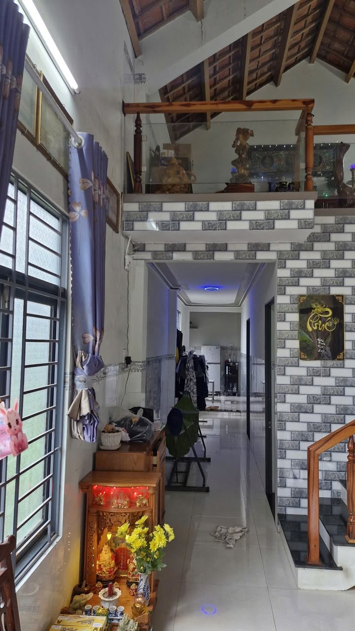 Nhà cấp 4 tại Bình Kiến, Tuy Hòa 100m² giá 850 triệu - Gần chợ và ủy ban!