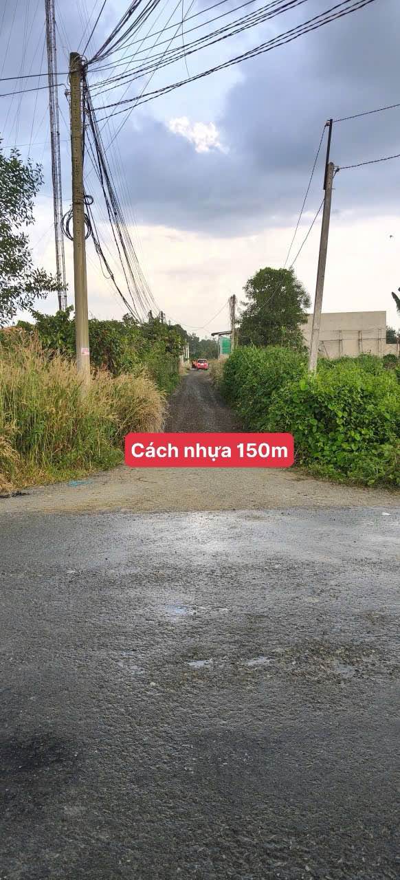 Đất nền Hòa Thành Tây Ninh 2000m² giá 1.49 tỷ - Mặt tiền bao quanh