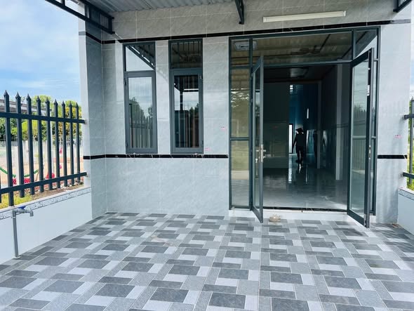 Nhà gần biển Phước Hải 125m² giá 1.6 tỷ - Sổ hồng chính chủ!