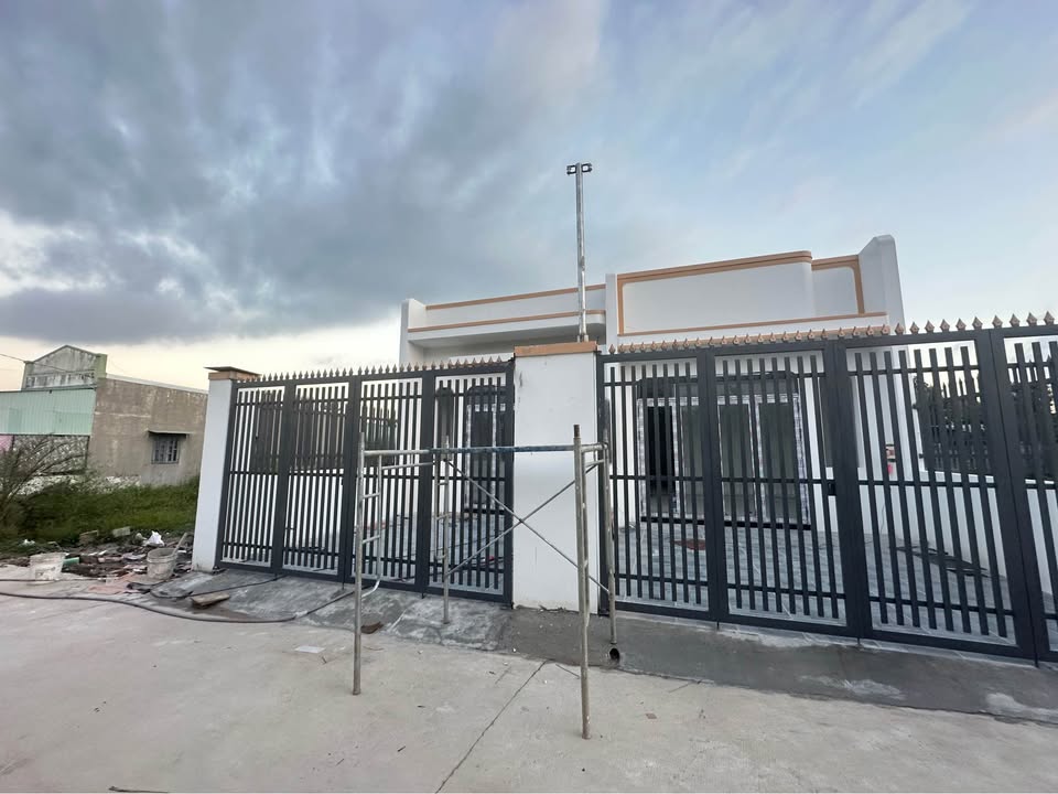 Nhà cấp 4 Trảng Bom 130m² giá 1.35 tỷ - Sẵn sàng vào ở ngay!