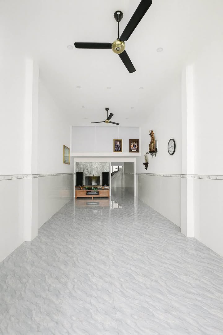 Nhà hẻm ô tô đường Nguyễn Thị Đặng, quận 12, 75m² giá 4 tỷ - Sẵn sàng ở ngay!