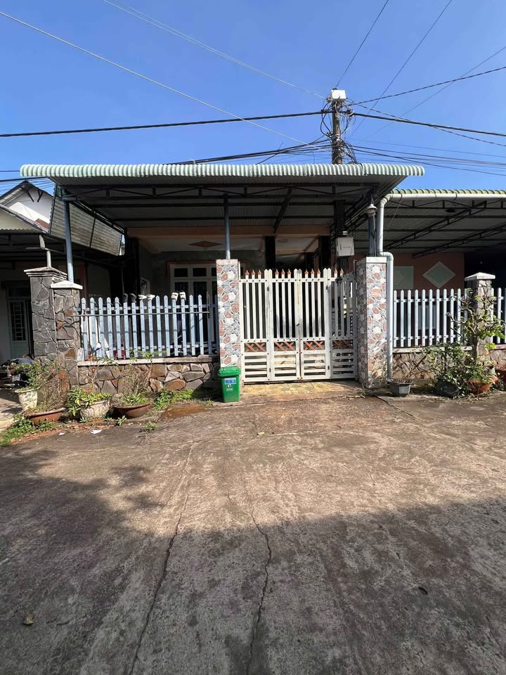 Nhà xã Xuân Quế, Cẩm Mỹ, 130.2m² giá 1.1 tỷ - Khu dân cư sầm uất, xe hơi vào tận nơi!