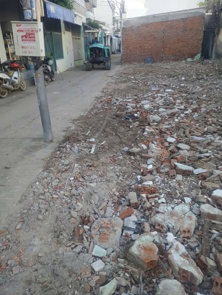 Đất nền Nha Trang 72.3m² giá 2.6 tỷ - Pháp lý sổ hồng lâu dài!