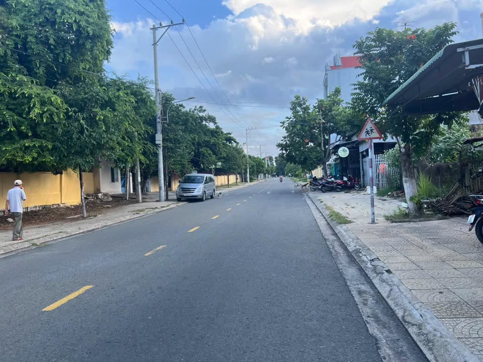 Đất mặt tiền đường Phan Chu Trinh Cam Ranh 64.9m² giá 2.6 tỷ - Cơ hội đầu tư sinh lời!