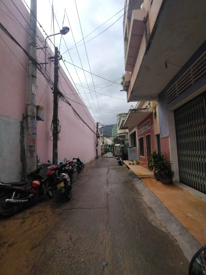 Nhà hẻm ô tô Tô Hiến Thành, P. Quang Trung, 68.6m² giá 4 tỷ - Đầu tư sinh lời!