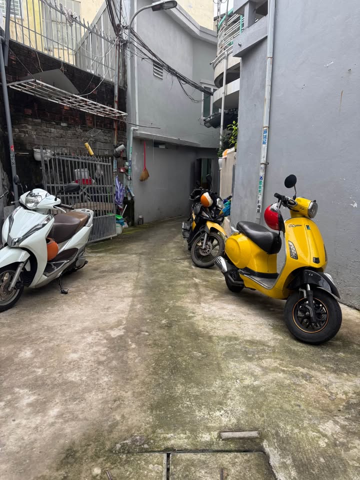 Nhà 2 tầng kiên cố tại Trần Cao Vân, Đà Nẵng 53.7m² giá 3.15 tỷ - Gần biển tuyệt đẹp!