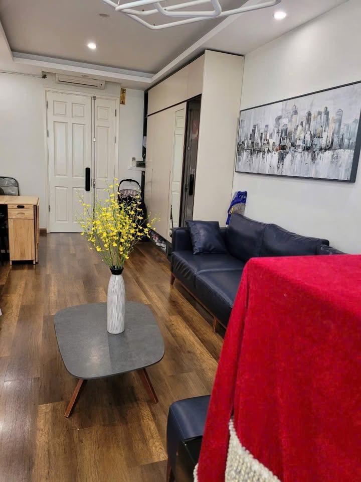 Căn hộ VOV - Mễ Trì Plaza 80m² giá 13.5 triệu - Sẵn sàng vào ở ngay!