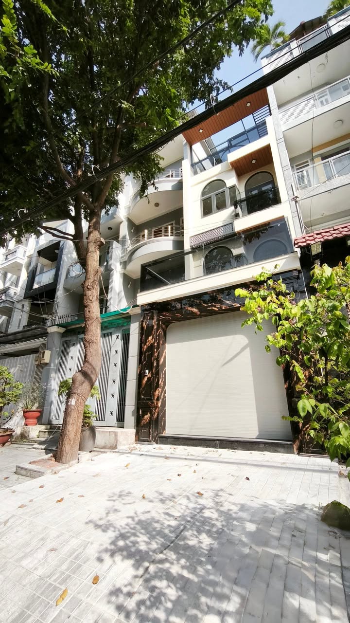 FrontHouse mặt tiền Trần Văn Kiểu, Quận 6, 80m² giá 13 tỷ - Nhà mới 4 tầng, 4 phòng ngủ!