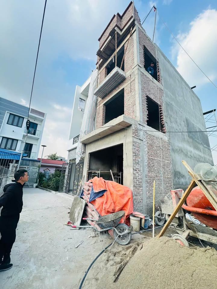 Nhà 3 tầng Hồng Thái, An Dương 54m² - Vị trí đắc địa, giá thỏa thuận!