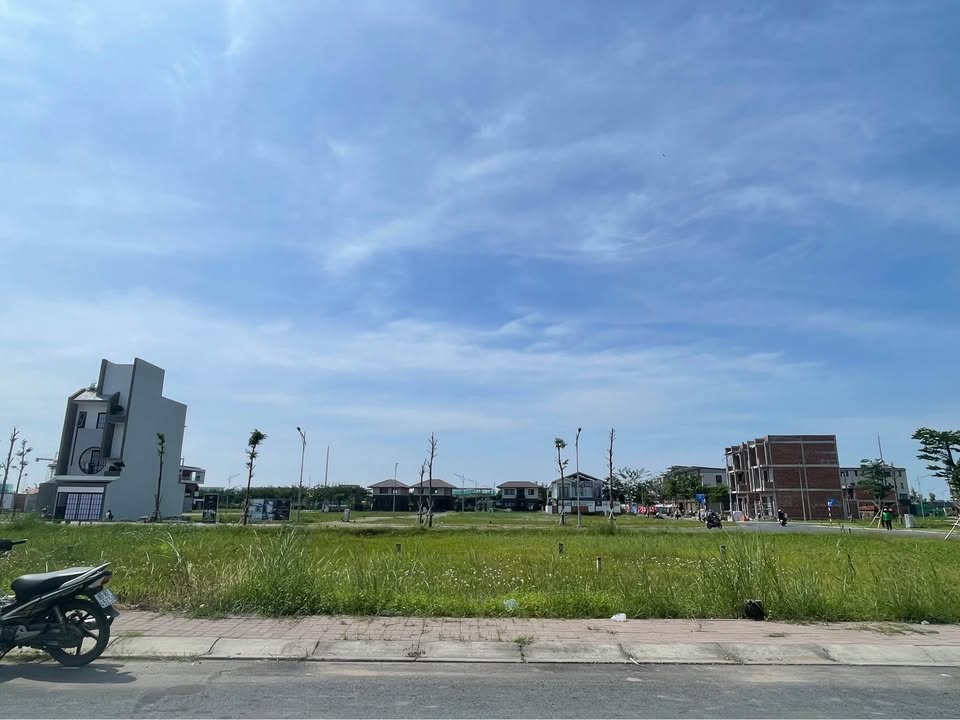 Bán đất nền đẹp 90m² tại KDC Nam Long 2, Cần Thơ - Giá chỉ 3.3 tỷ