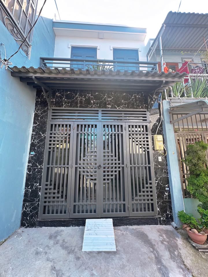 Nhà 2 Lầu Hiệp Thành Q12 33m² giá 3.6 tỷ - Dọn vào ở ngay!